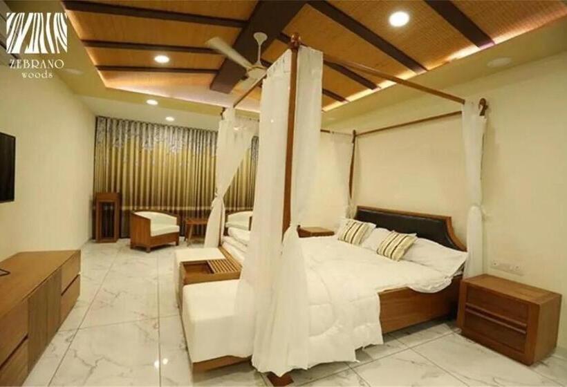 Бунгало Deluxe, Zebrano Woods Gujarat