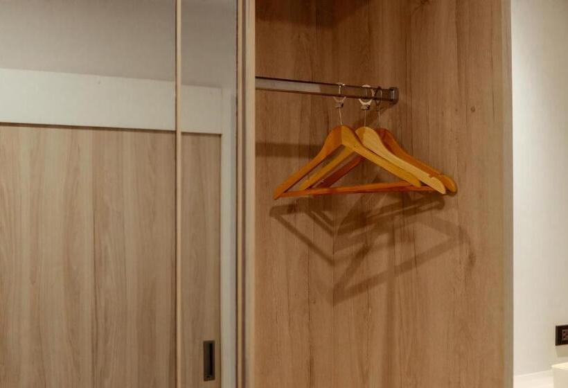 غرفة قياسية, Rus Hotel&convention Ayutthaya