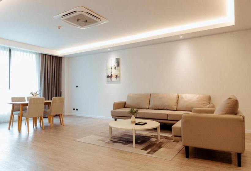 جناح, Rus Hotel&convention Ayutthaya