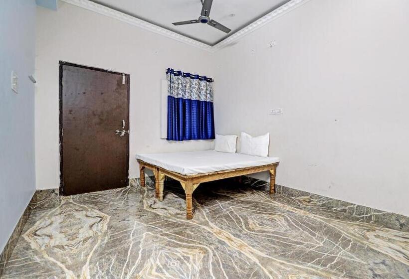 غرفة كلاسيكية ثلاثية, Spot On Hotel Ayush