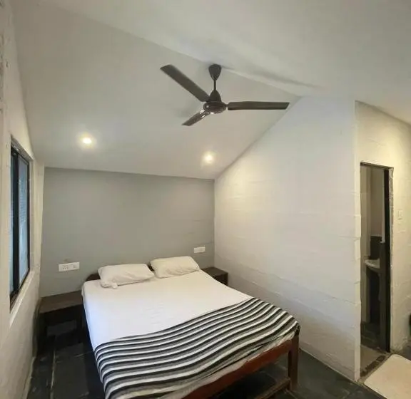 Habitació Deluxe, 12 Monks Hostel