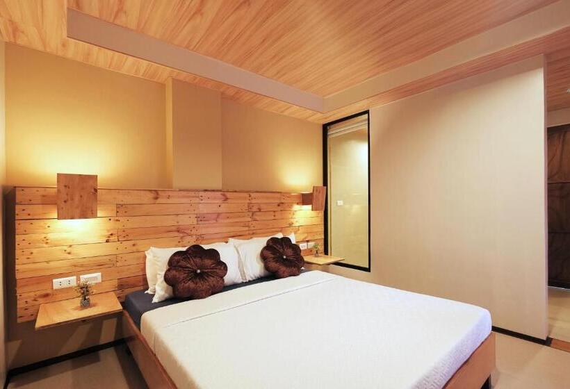 اتاق لوکس, Ghiellaniqa Inn