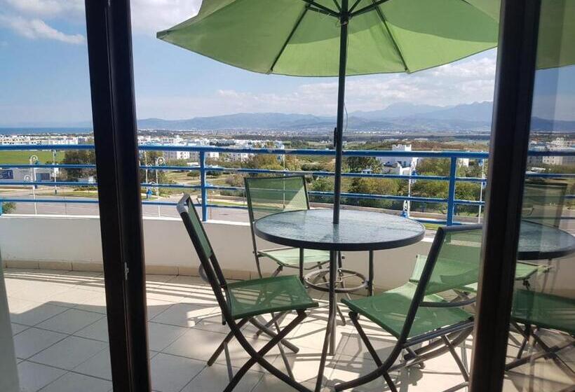 آپارتمان 1 خوابه با چشم‌انداز استخر, Appart Hôtel Cabo Negro M Diq   Piscine