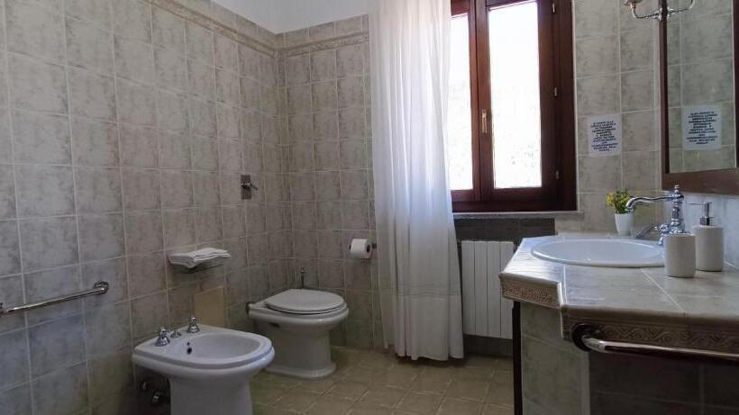 Семейный Номер, Villa Acrocoro