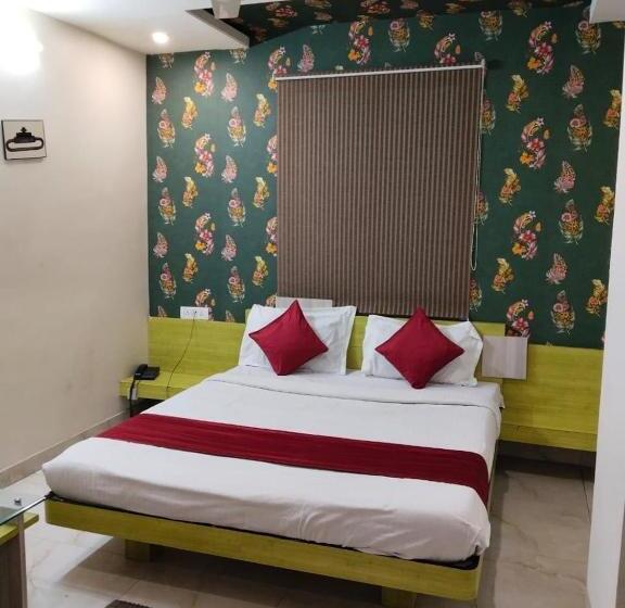 트리플 클래식 룸, Collection O 80999e Hotel Stay