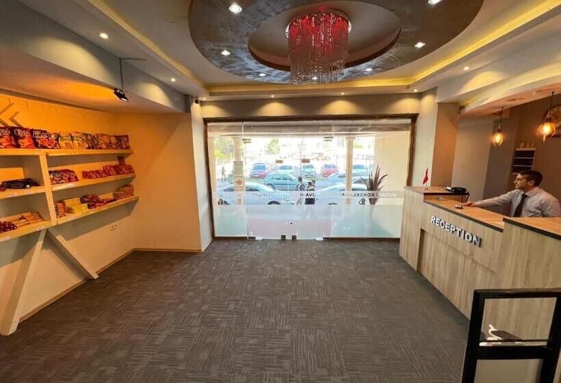 Pokój Czteroosobowy Standard, Duvahi Konaklama