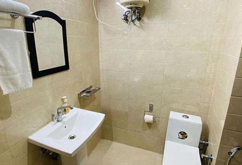 Deluxe Rum, Fabhotel Vihaan Residency