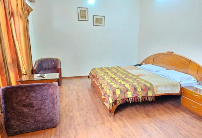 غرفة قياسية, City Heart