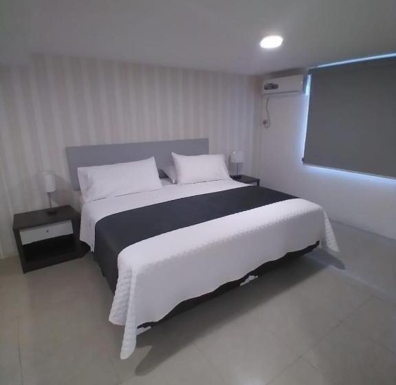 标准间, Ejecutivo Portoviejo