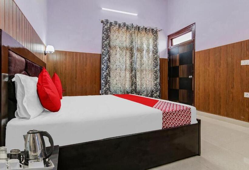 غرفة كلاسيكية ثلاثية, Flagship Shri Krishna Guest House