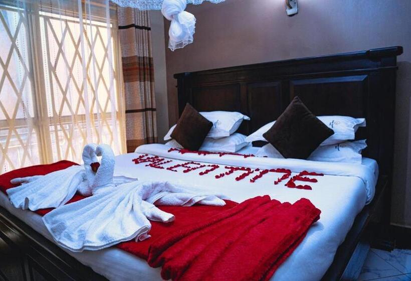 اتاق لوکس, Golden Quest