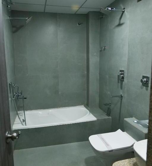 Номер Deluxe, Sweettime Restaurant And Banquet