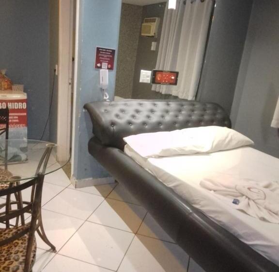 Студия Стандарт, L Motel 1001 Noites   Ceilândia