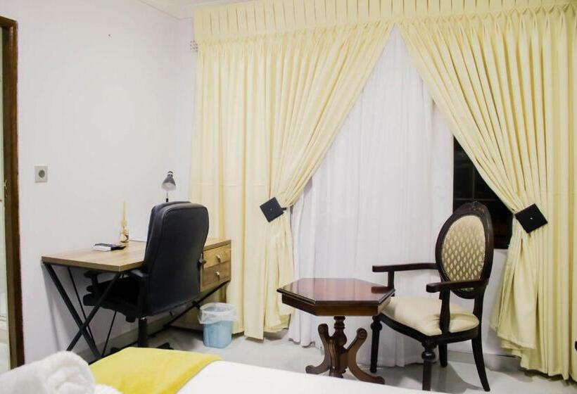 اتاق استاندارد با چشم‌انداز باغ, Pitikwe Hill Guesthouse