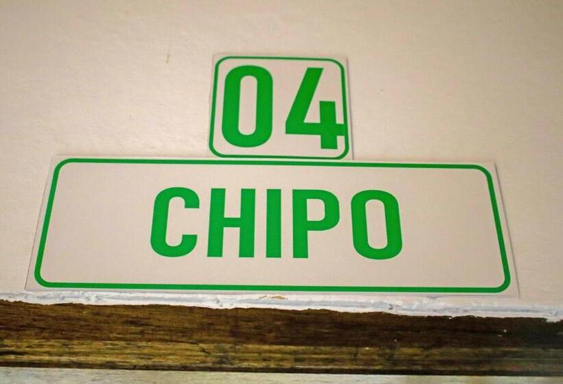 اتاق استاندارد با چشم‌انداز استخر, Pitikwe Hill Guesthouse