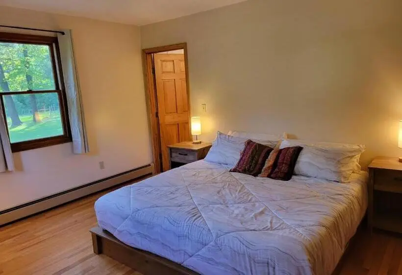 Standard-huone King-vuode, The Suite At Liberty Woods