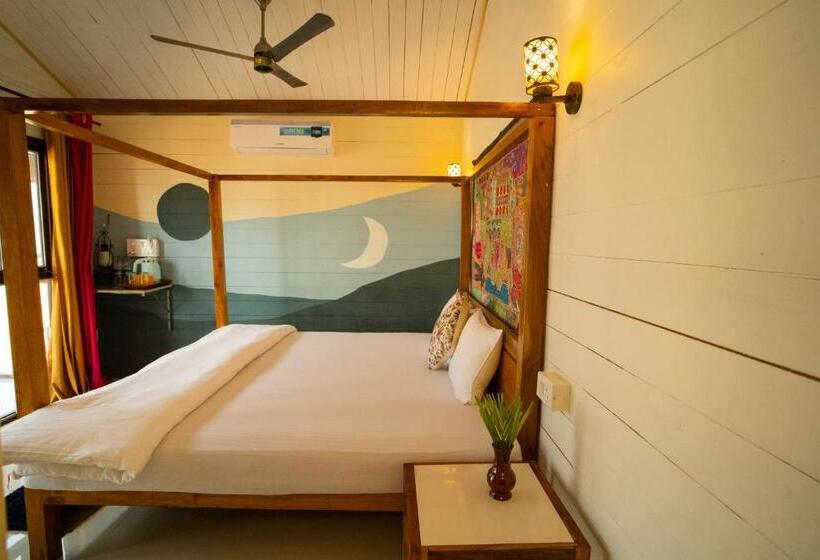 豪华园景房, Shambho Retreat