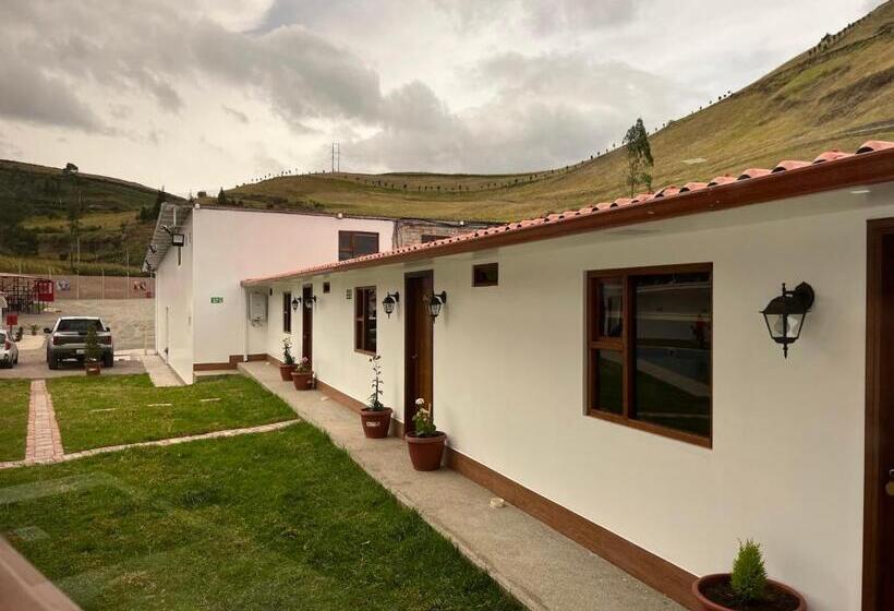 اتاق استاندارد چهار تخته, San Martin Resort