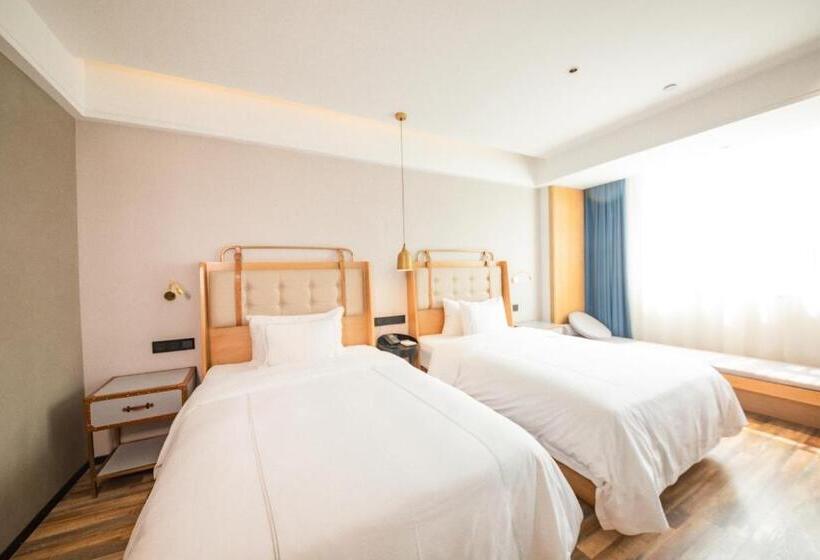 חדר סטנדרט, 银座佳驿精致酒店济南英雄山立交桥鲁能领秀城店