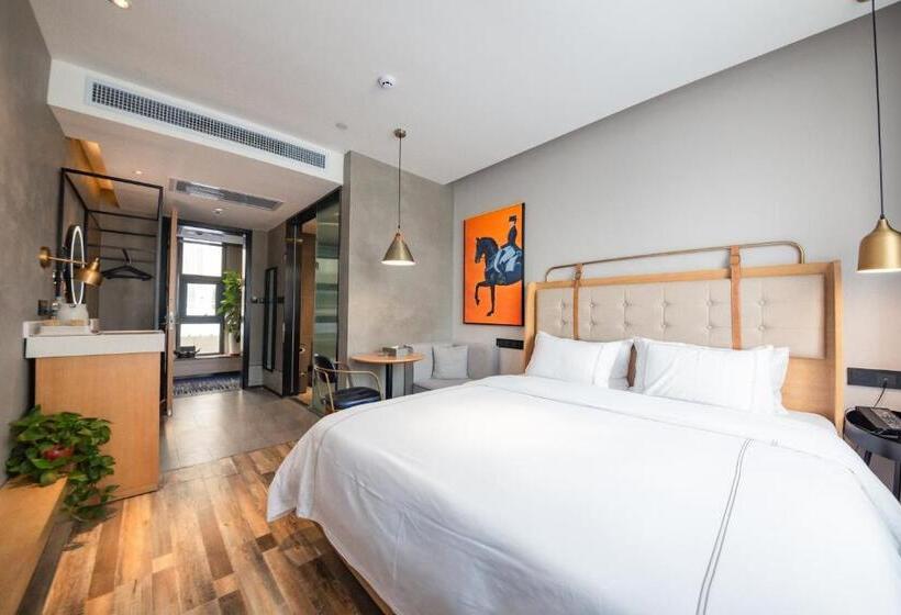 חדר סטנדרט, 银座佳驿精致酒店济南英雄山立交桥鲁能领秀城店