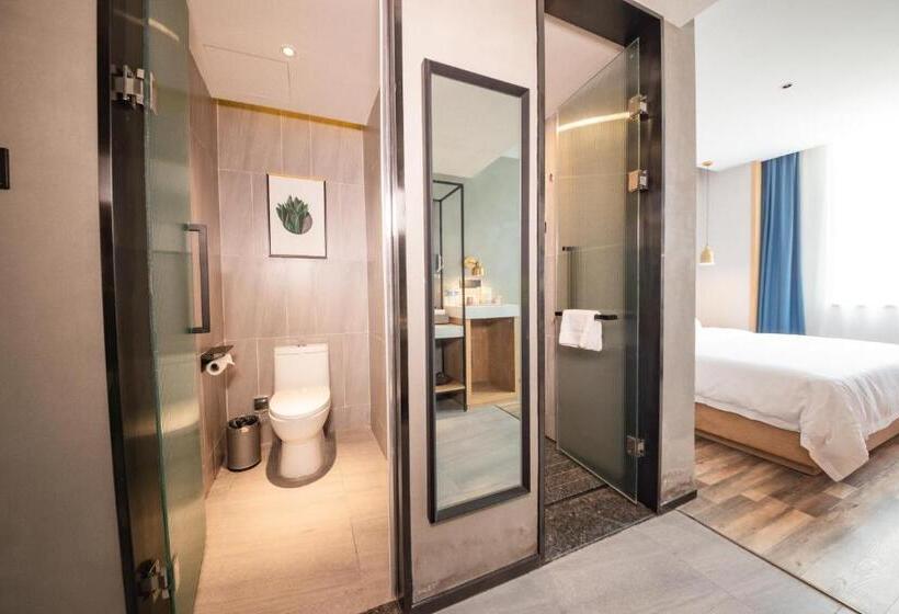 חדר סטנדרט, 银座佳驿精致酒店济南英雄山立交桥鲁能领秀城店