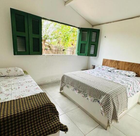 غرفة أساسية ثلاثية, Pousada Vila Matury