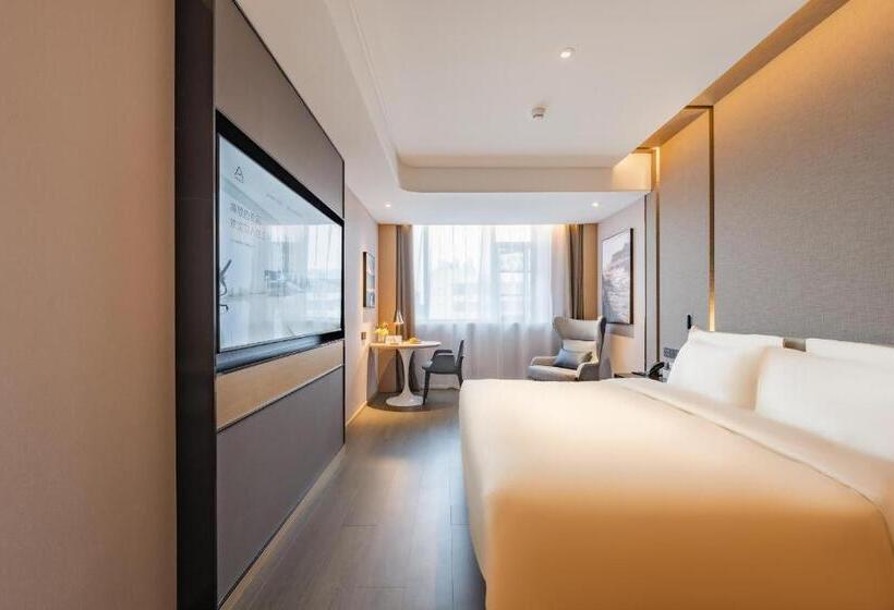 Номер Superior, Atour Hotel Shanghai New International Expo Center South Yanggao Road