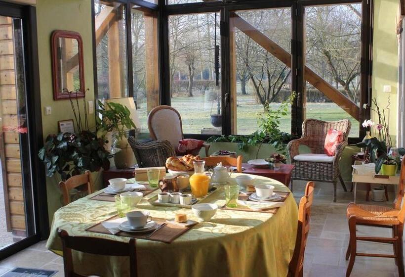 סוויטה דלוקס, La Croix St Jean