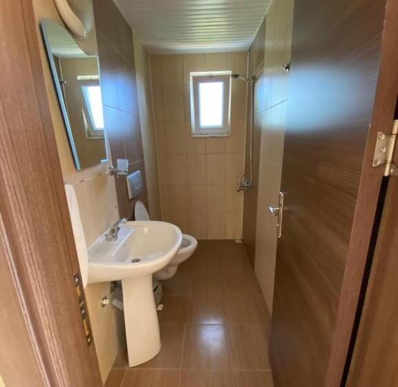 带1个卧室的带阳台的公寓, Dede Apart Otel