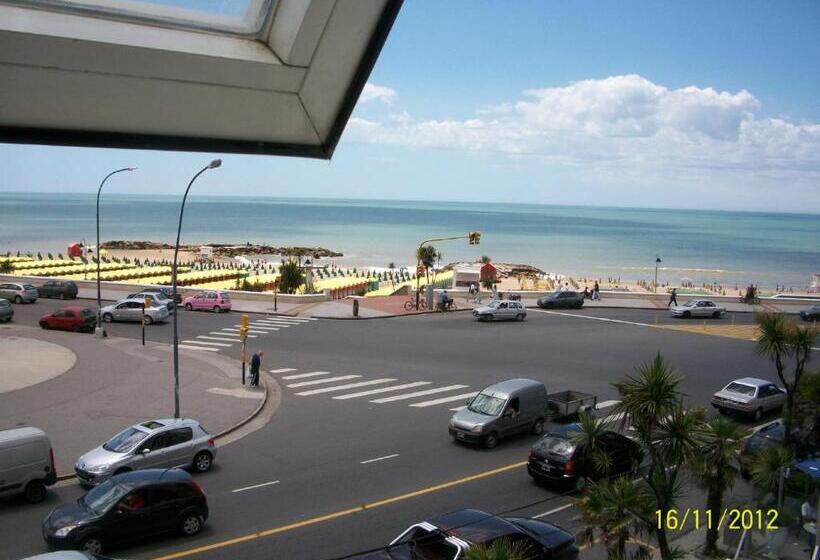 جناح مطلّ علي البحر, Atlántico Suites