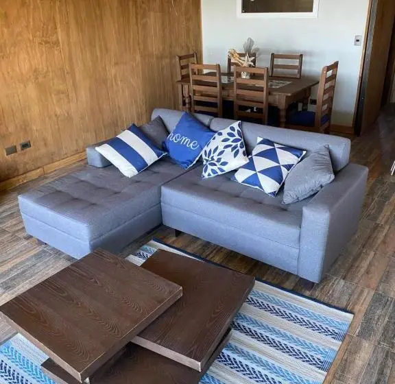 Deluxe Suite Sea View, Cabańas De La Ochi