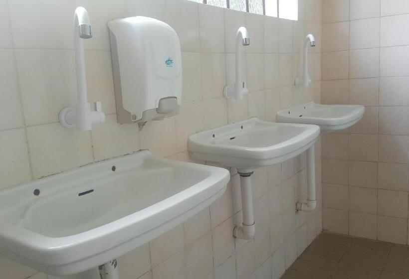 패밀리 룸 공용 욕실, Casa Da Paz Hostel & Suítes