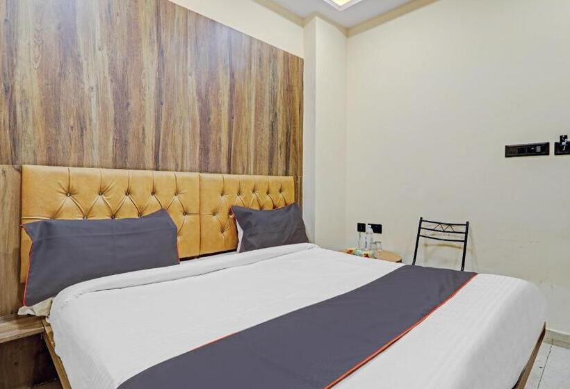 Camera Tripla Classica, Fabexpress Jayati Oasis