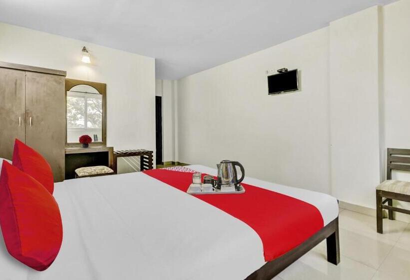 トリプルクラシックルーム, Kalapurackal Residency