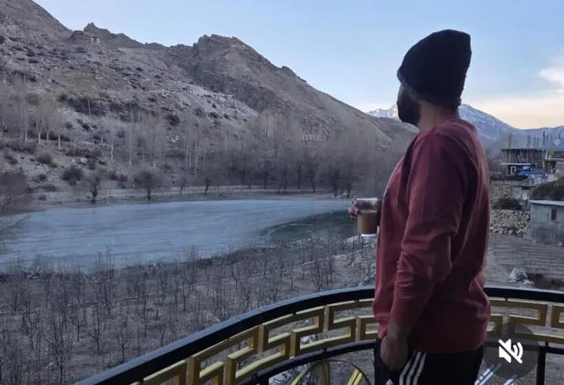 キングサイズベッドのスタンダードルーム, Lake View