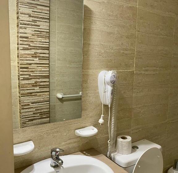 豪华房间, Luna Morena