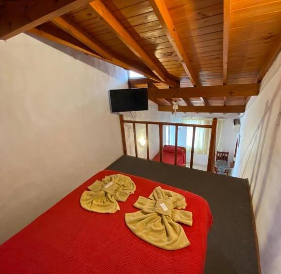 四人高级间, Luna Morena