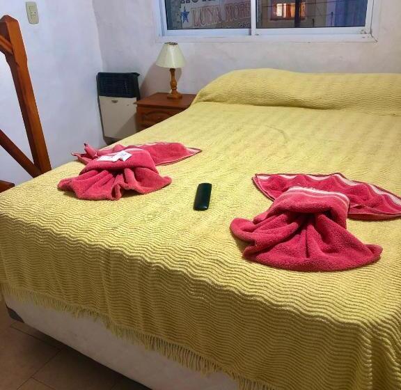 四人高级间, Luna Morena