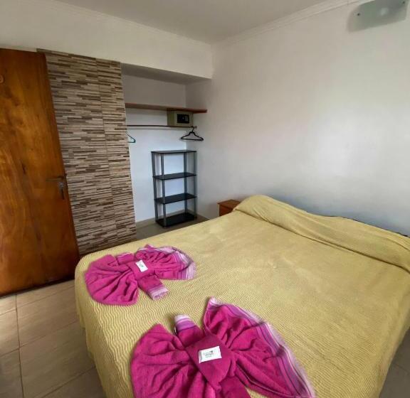 高级大房间, Luna Morena