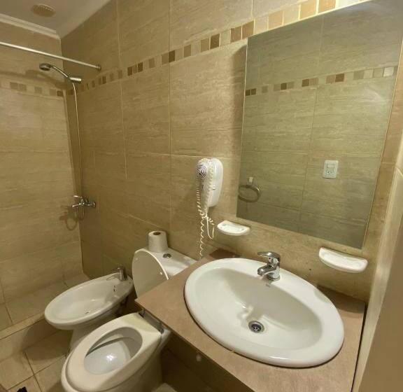 高级大房间, Luna Morena