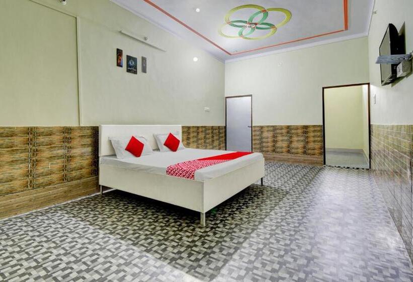 غرفة قياسية, Oyo Flagship Karan Leisure Stay Home