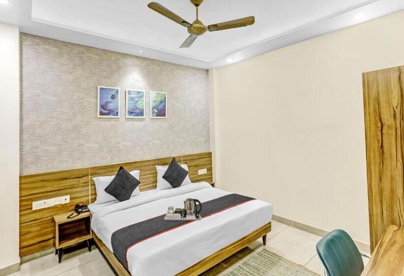Quarto Triplo Clássico, Townhouse 816 Diamond Tree Near Dilshad Garden Metro Station