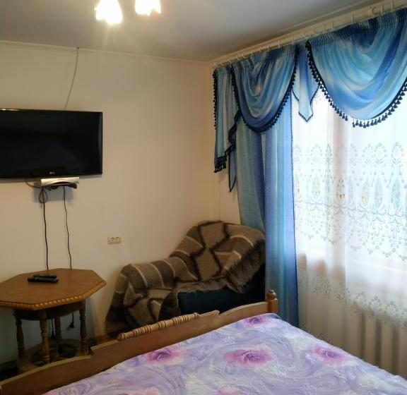 اتاق عادی, зима літо