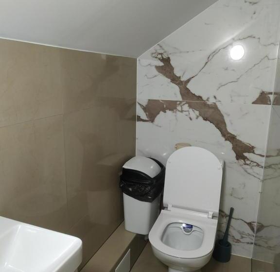 اتاق استاندارد, зима літо