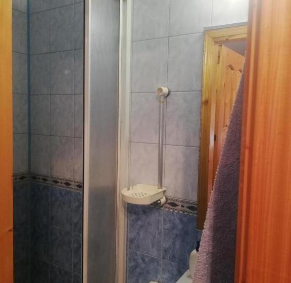 اتاق استاندارد سه نفره, зима літо