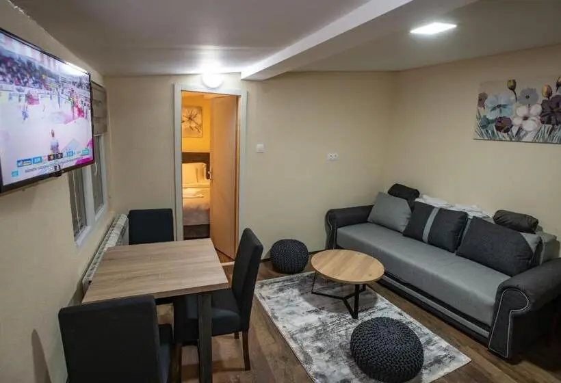 اتاق پریمیوم چهارنفره, Apartmani Sp Jovanovic