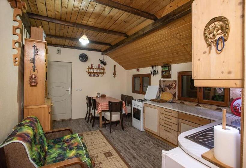 سوییت خانوادگی, Apartmani Sp Jovanovic