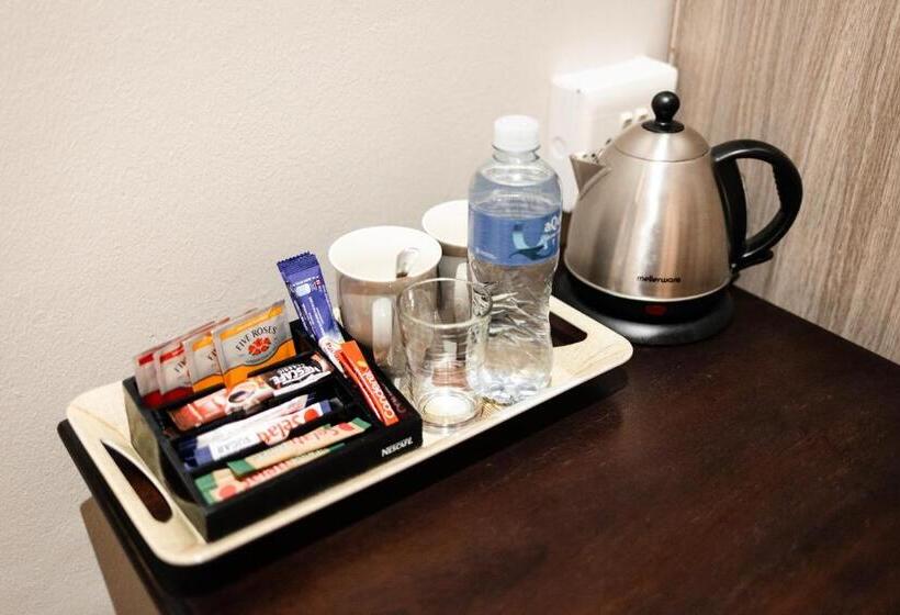 スタンダードルーム, Melted Butter On Milner Guesthouse