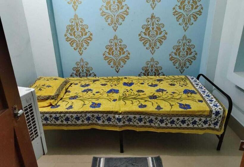 آپارتمان 1 خوابه, Oyo Home Krishna Bhawan