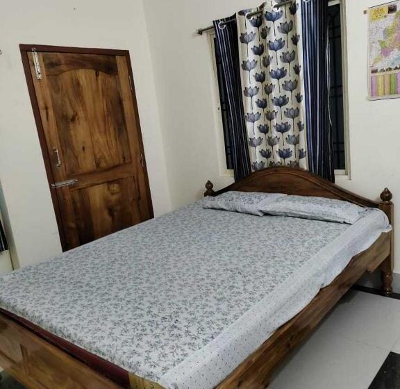 آپارتمان 1 خوابه, Oyo Home Krishna Bhawan